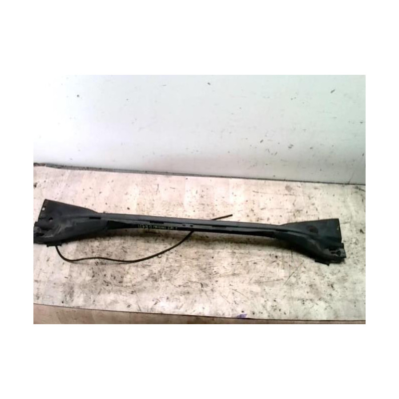 Baie de pare brise RENAULT MODUS PHASE 1 d’occasion