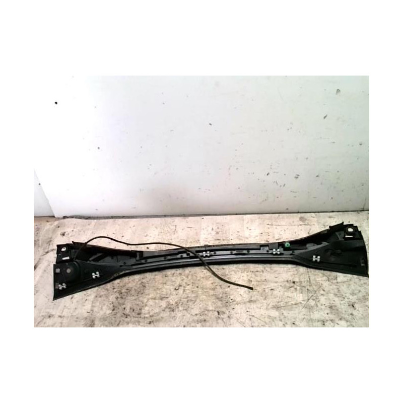 Baie de pare brise RENAULT MODUS PHASE 1 d’occasion
