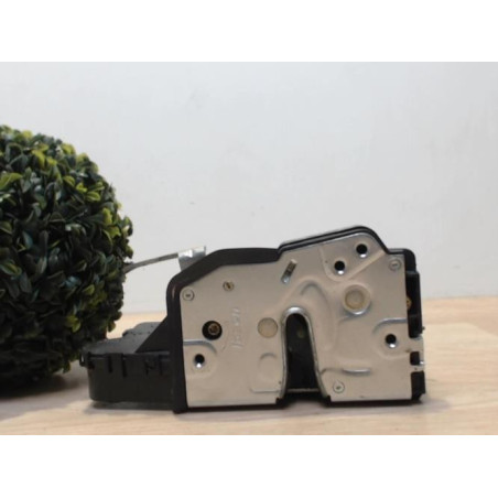 Serrure avant droit BMW SERIE 3 E46 PHASE 1 d’occasion