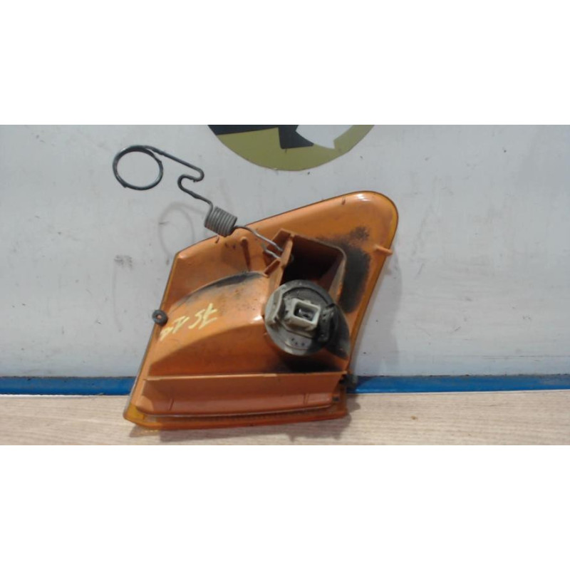 Optique avant secondaire droit (feux)(clignotant) FORD FIESTA 3 PHASE 1 d’occasion