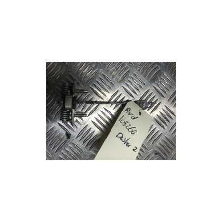 Charniere de porte avant droit DACIA DUSTER 1 PHASE 1 d’occasion