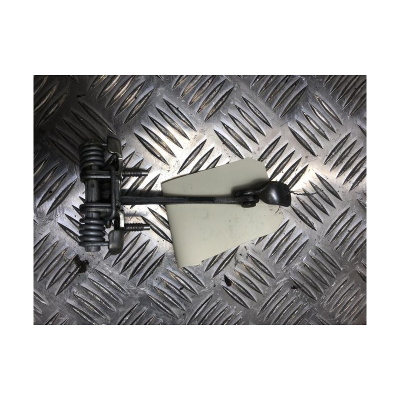 Charniere de porte avant droit DACIA DUSTER 1 PHASE 1 d’occasion