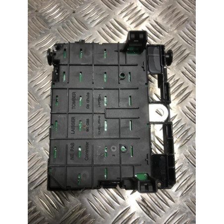 Boitier servitude moteur (BSM) PEUGEOT 206+ d’occasion