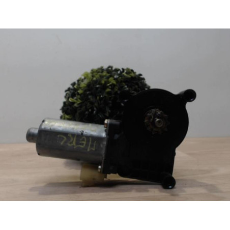 Moteur leve vitre avant droit MERCEDES CLASSE M 163 PHASE 2 d’occasion