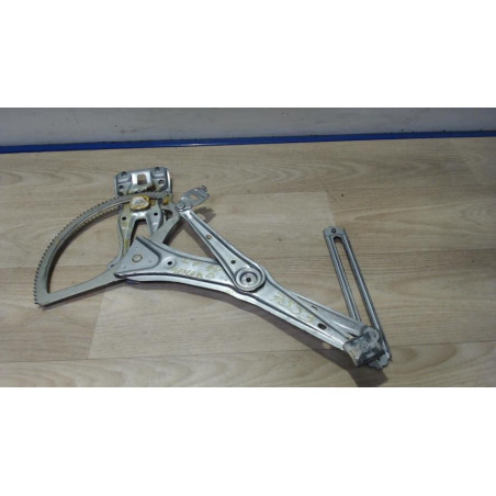 Mecanisme de leve vitre electrique avant droit MERCEDES CLASSE M 163 PHASE 2 d’occasion