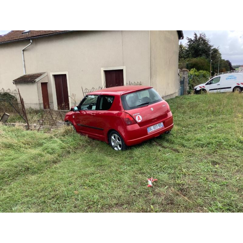Retroviseur gauche SUZUKI SWIFT 3 d’occasion