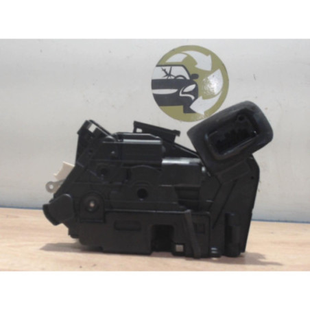 Serrure avant droit VOLKSWAGEN POLO 5 PHASE 2 d’occasion