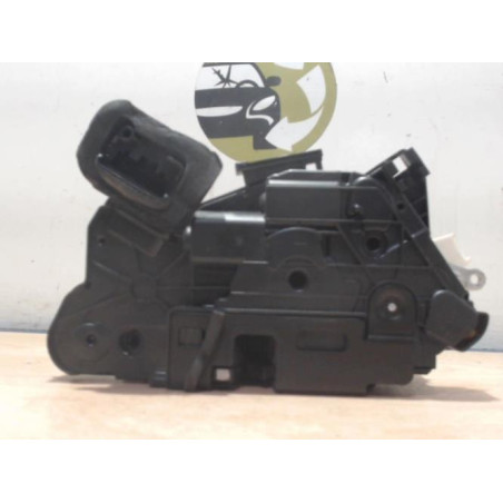Serrure avant gauche VOLKSWAGEN POLO 5 PHASE 2 d’occasion