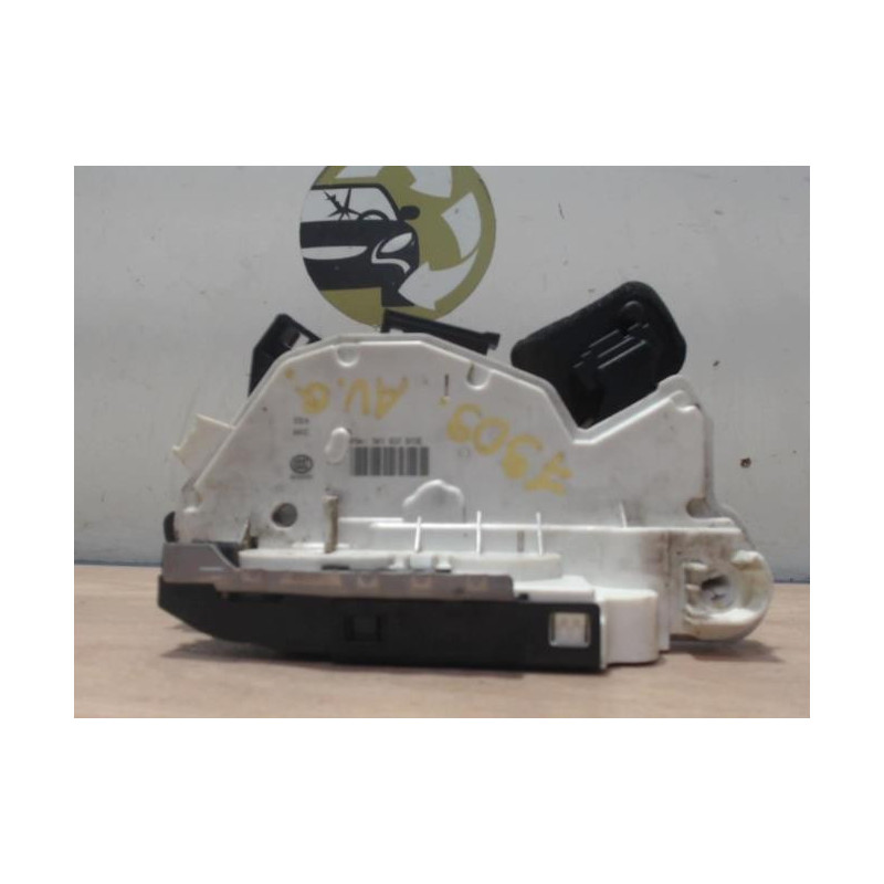 Serrure avant gauche VOLKSWAGEN POLO 5 PHASE 2 d’occasion