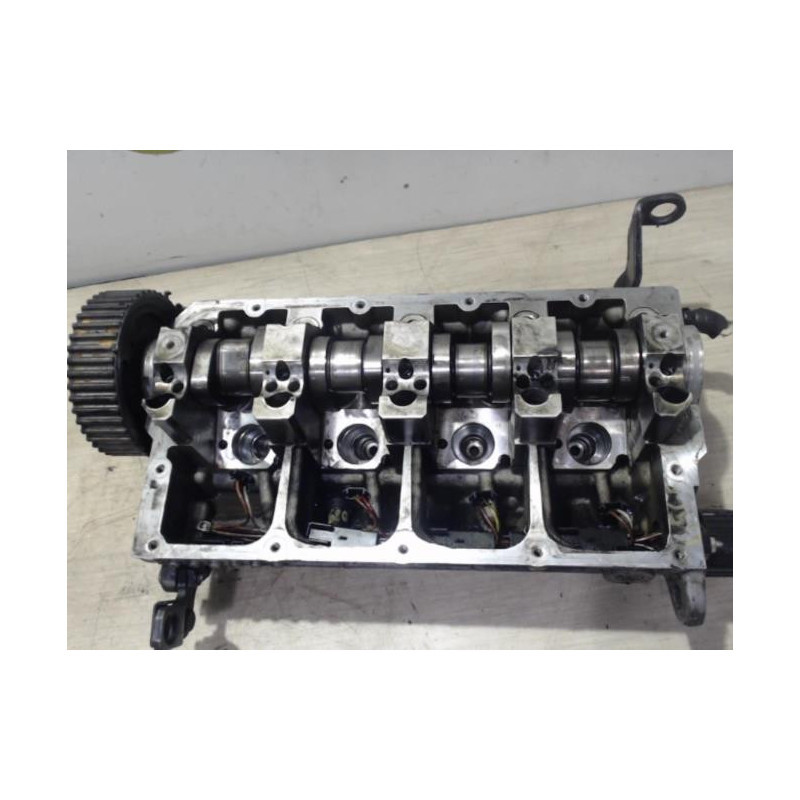Culasse AUDI A4 2 PHASE 1 d’occasion
