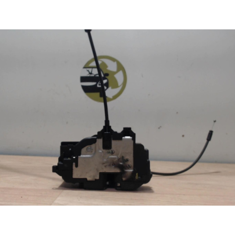 Serrure avant droit RENAULT KANGOO 2 PHASE 1 d’occasion