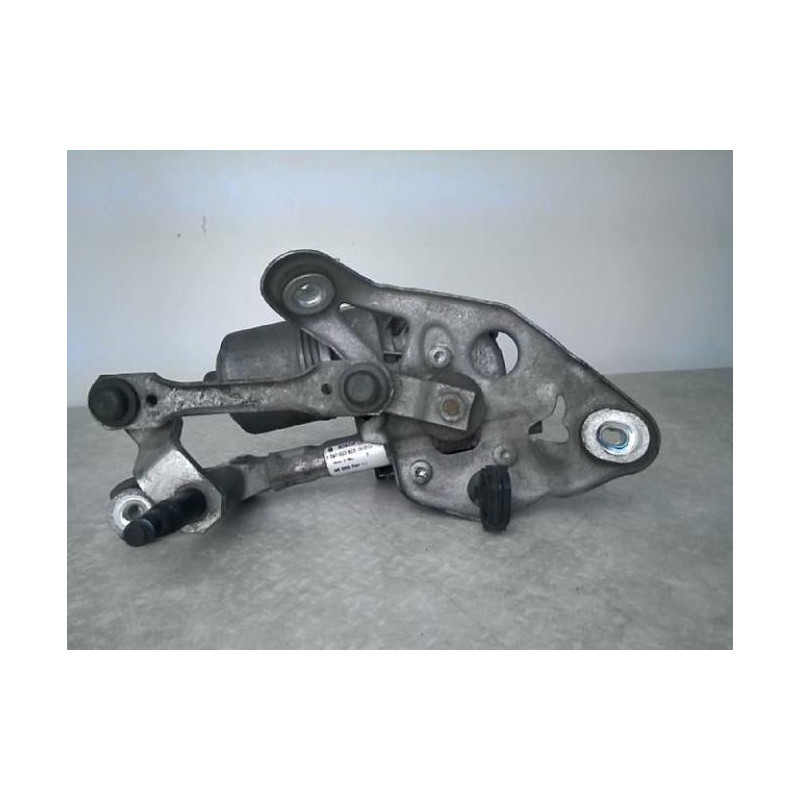 Moteur essuie glace avant droit PEUGEOT 407 PHASE 1 d’occasion