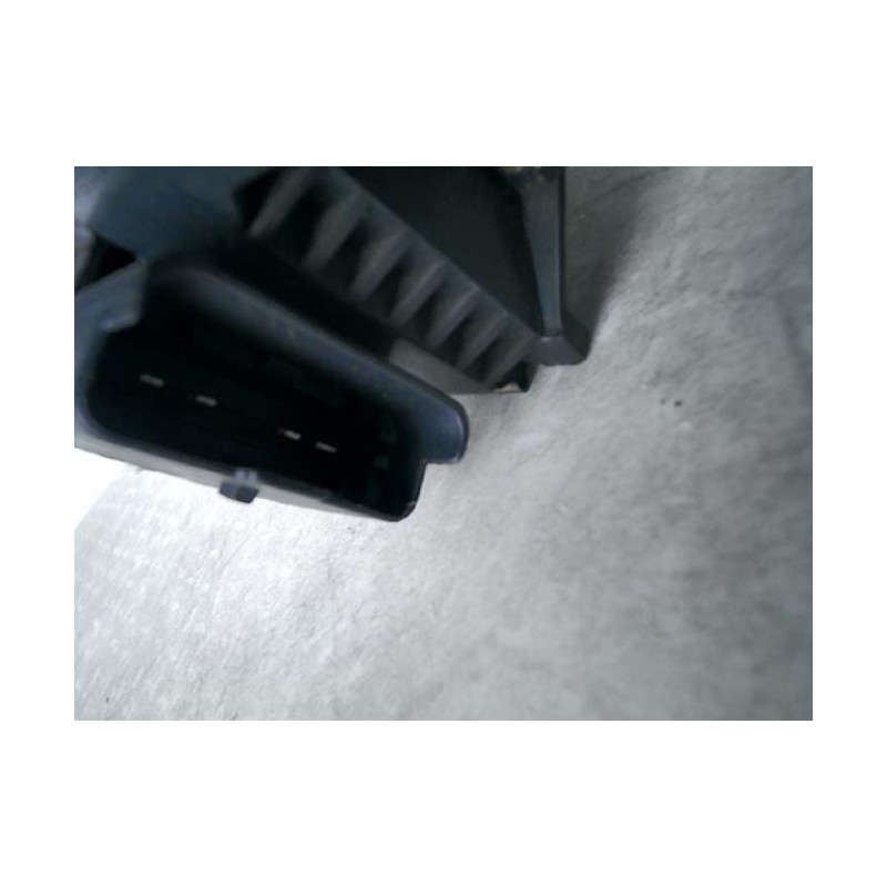 Moteur essuie glace avant droit PEUGEOT 407 PHASE 1 d’occasion
