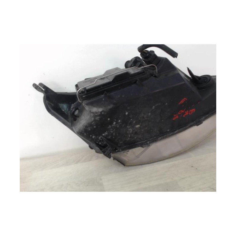 Optique avant principal gauche (feux)(phare) FORD FOCUS 1 d’occasion