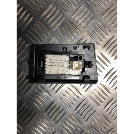 Interrupteur de leve vitre arriere droit TOYOTA AURIS 2 PHASE 2 d’occasion