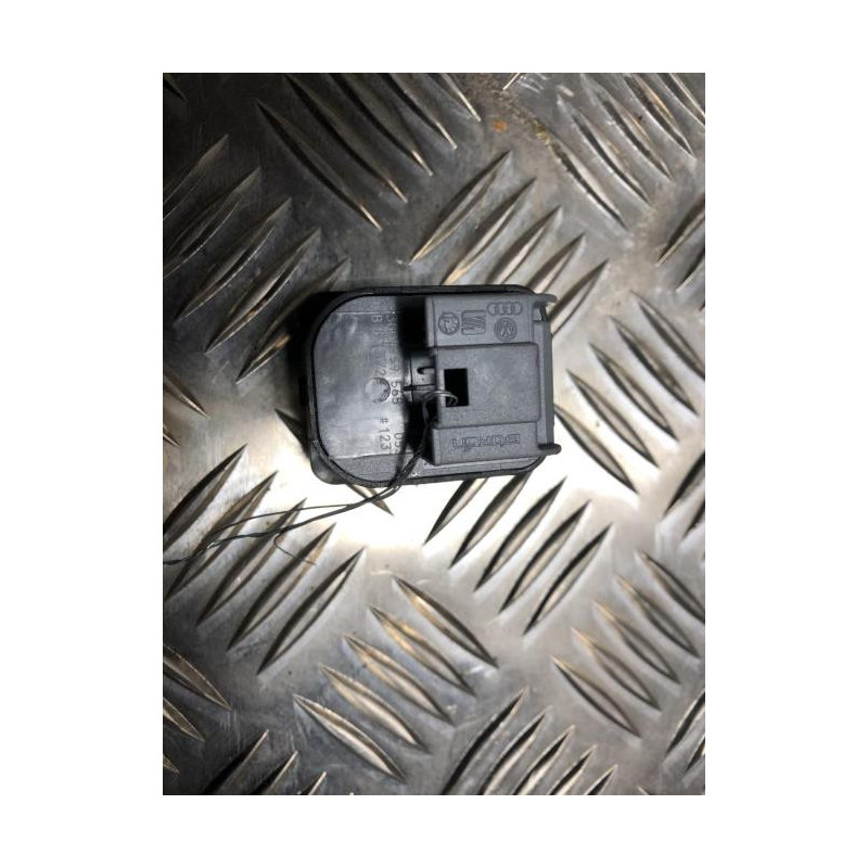 Commande retroviseurs VOLKSWAGEN TOURAN 3 d’occasion
