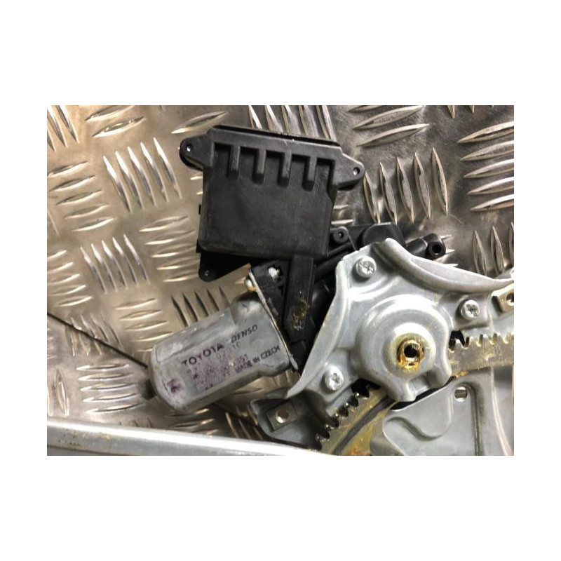 Leve vitre electrique arriere gauche TOYOTA AURIS 2 PHASE 2 d’occasion