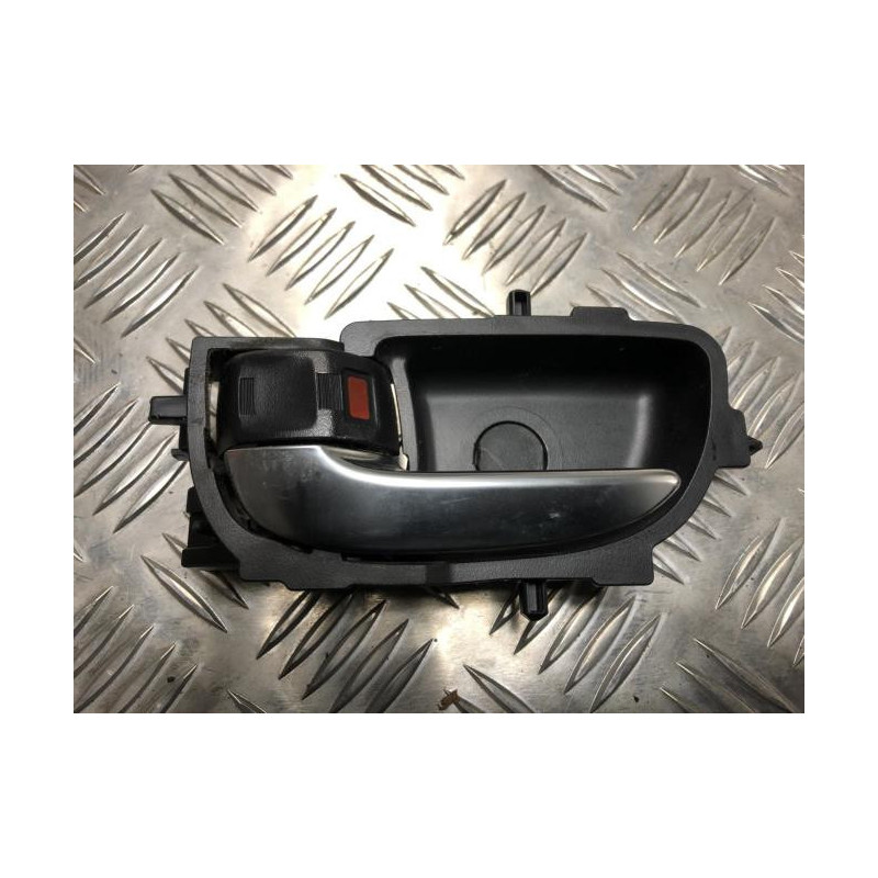 Poignee interieur avant gauche TOYOTA AURIS 2 PHASE 2 d’occasion
