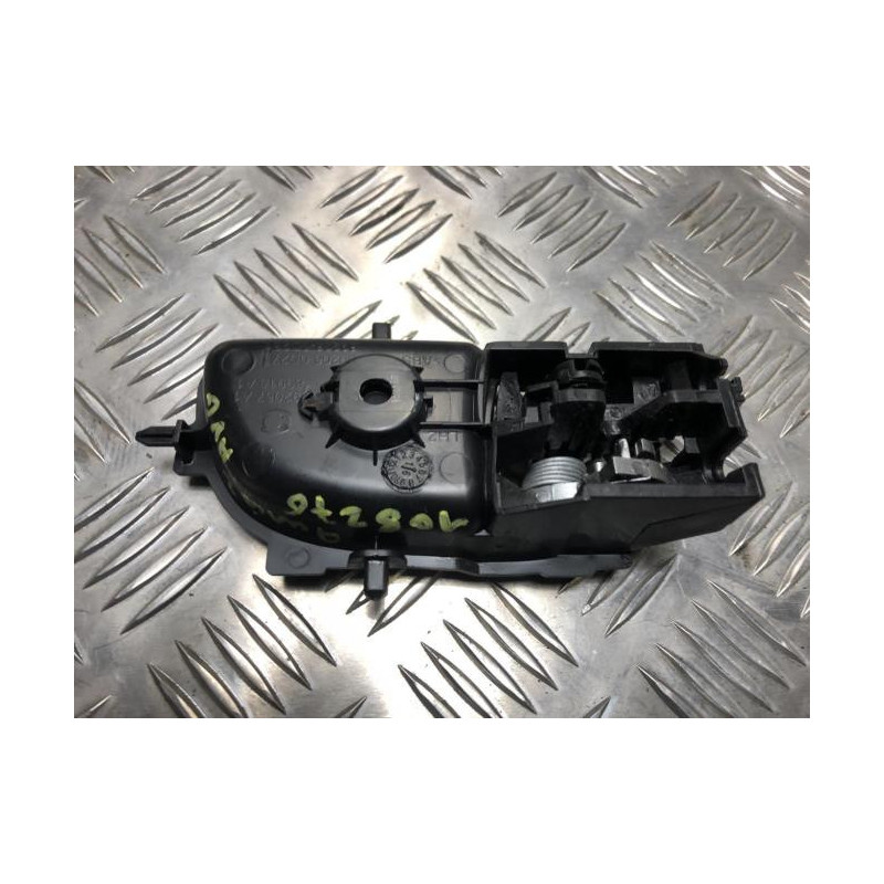 Poignee interieur avant gauche TOYOTA AURIS 2 PHASE 2 d’occasion
