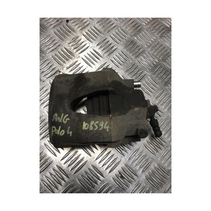 Etrier avant gauche (freinage) VOLKSWAGEN POLO 4 PHASE 2 d’occasion