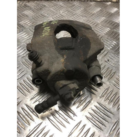 Etrier avant gauche (freinage) VOLKSWAGEN POLO 4 PHASE 2 d’occasion