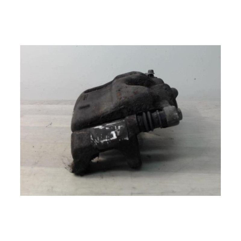 Etrier avant gauche (freinage) CITROEN JUMPY 2 d’occasion