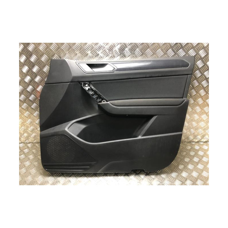 Panneau de porte avant droit VOLKSWAGEN TOURAN 3 d’occasion
