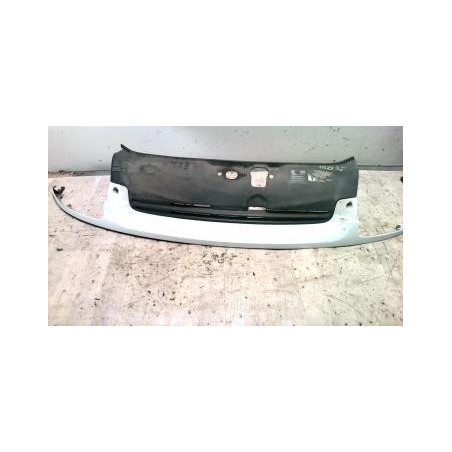 Calandre RENAULT CLIO 2 PHASE 1 d’occasion