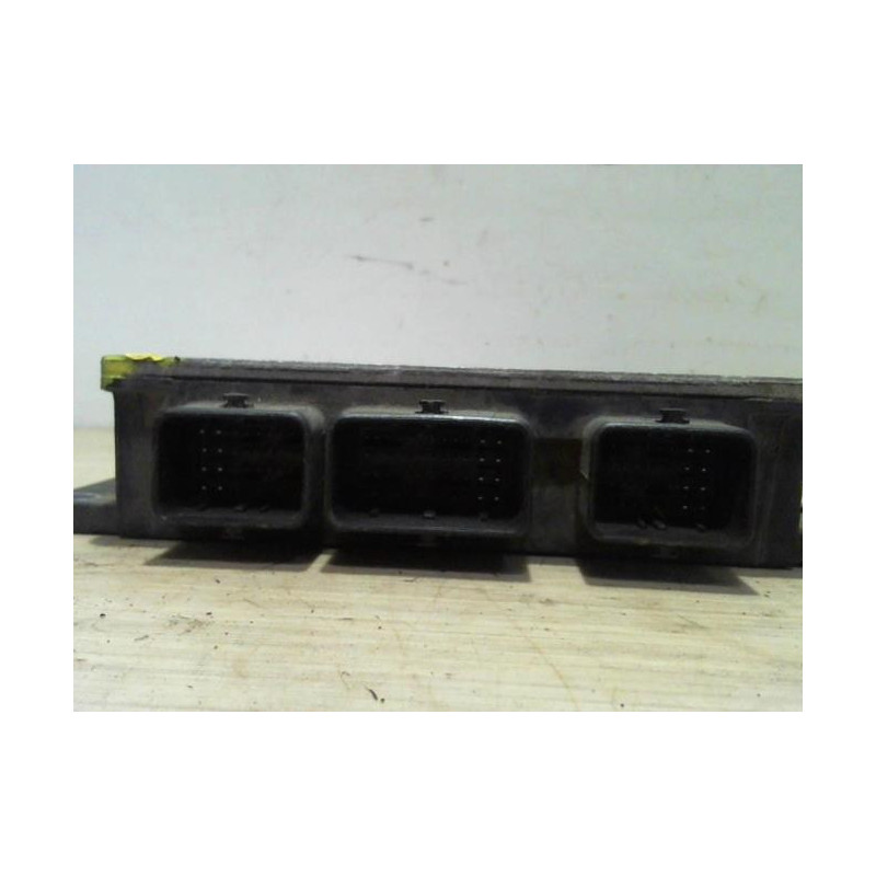 Calculateur moteur RENAULT  d’occasion