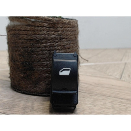Interrupteur de leve vitre avant droit CITROEN DS3 PHASE 1 d’occasion