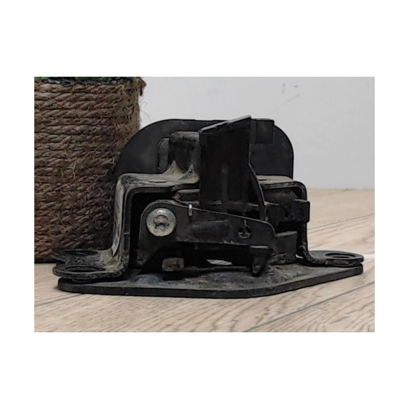 Serrure arriere droit MINI MINI 2 R55 CLUBMAN PHASE 1 BREAK d’occasion