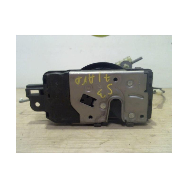 Serrure avant droit OPEL ZAFIRA B PHASE 1 d’occasion