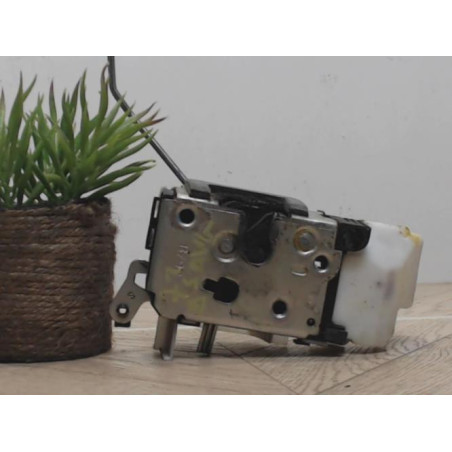 Serrure arriere gauche FIAT PUNTO 2 PHASE 2 d’occasion
