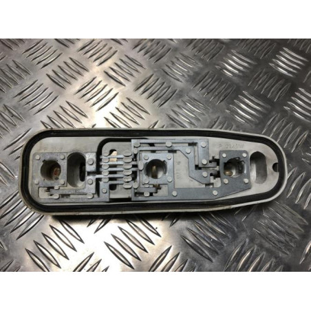 Platine feu arriere gauche RENAULT TWINGO 1 PHASE 3 d’occasion