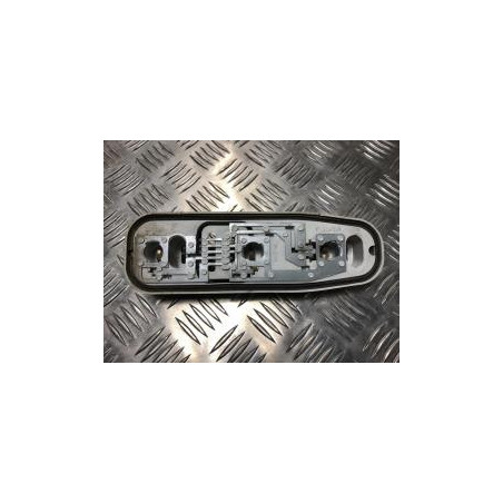 Platine feu arriere droit RENAULT TWINGO 1 PHASE 3 d’occasion