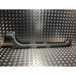Garniture laterale arriere gauche RENAULT TWINGO 1 PHASE 3 d’occasion