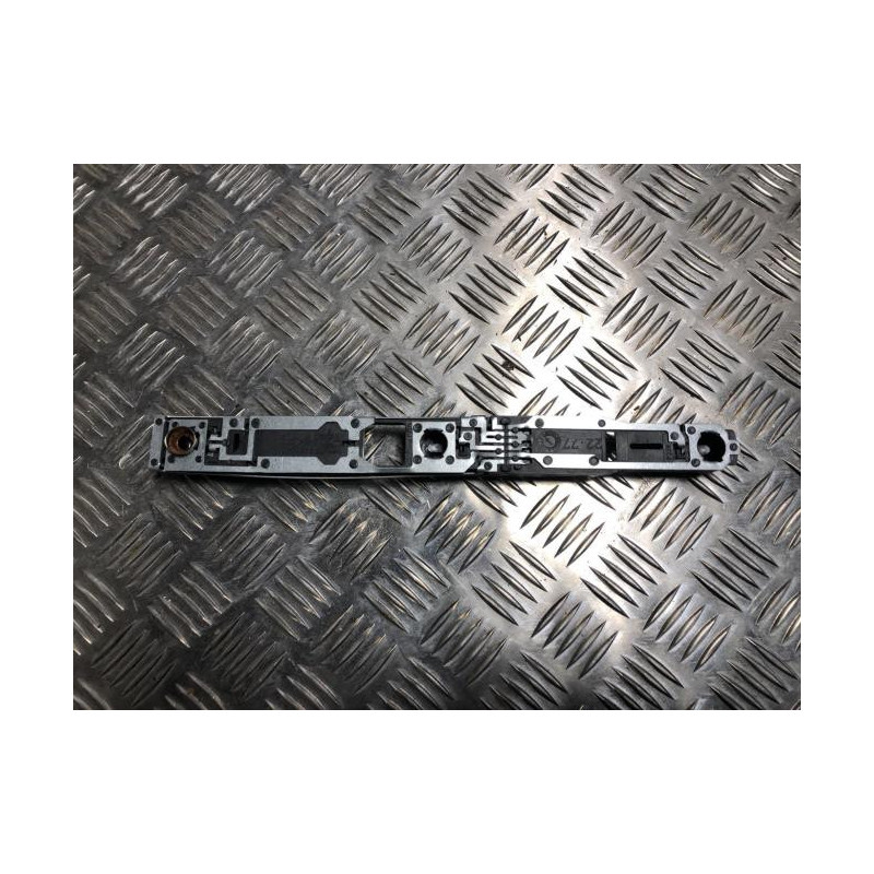 Platine feu arriere gauche RENAULT KANGOO d’occasion