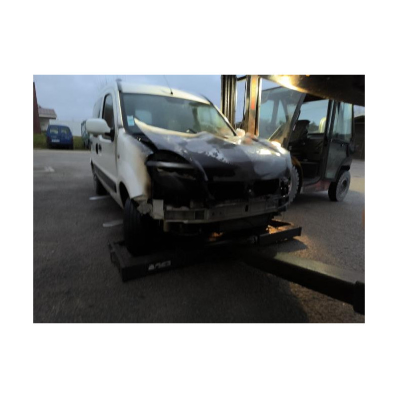 Platine feu arriere droit RENAULT KANGOO d’occasion