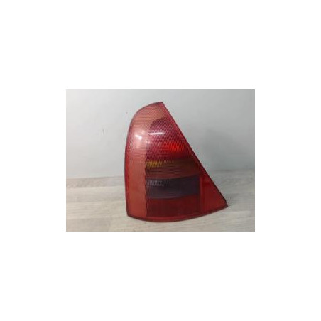 Feu arriere principal gauche (feux) RENAULT CLIO 2 PHASE 1 d’occasion