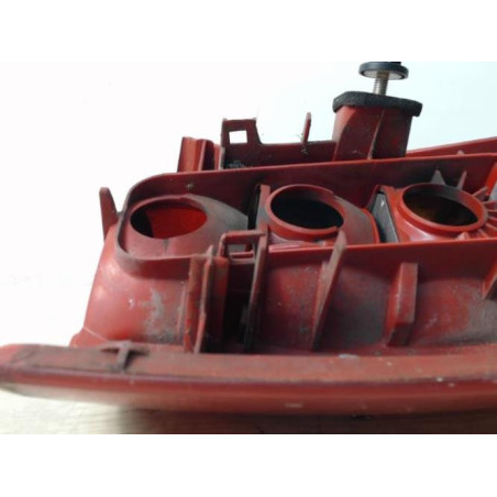 Feu arriere principal gauche (feux) RENAULT CLIO 2 PHASE 1 d’occasion
