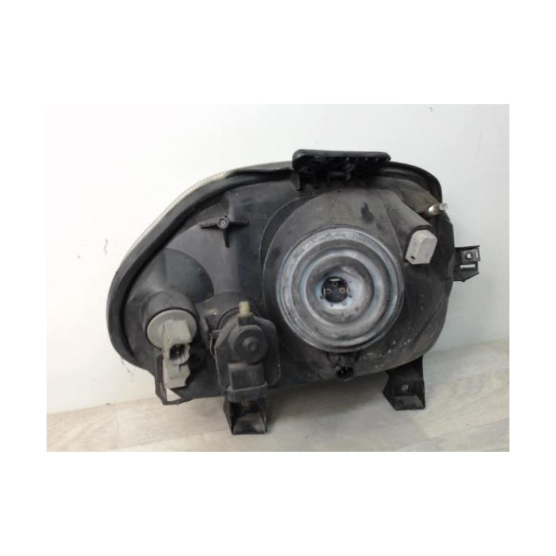 Optique avant principal gauche (feux)(phare) RENAULT CLIO 2 PHASE 1 d’occasion