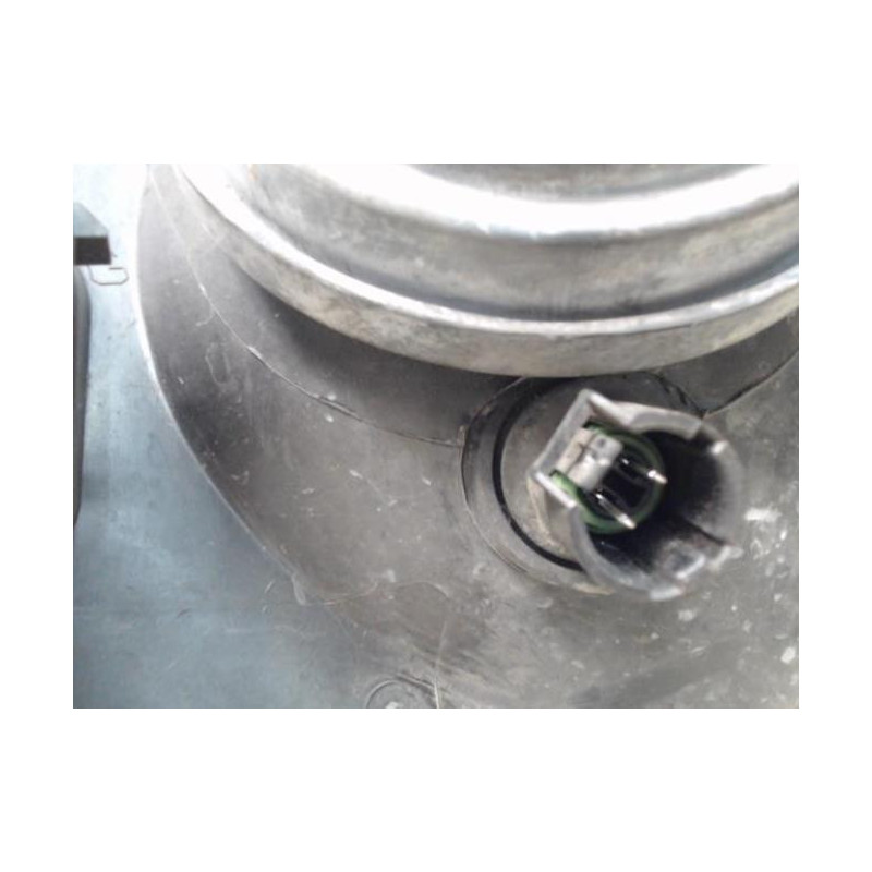 Optique avant principal gauche (feux)(phare) RENAULT CLIO 2 PHASE 1 d’occasion