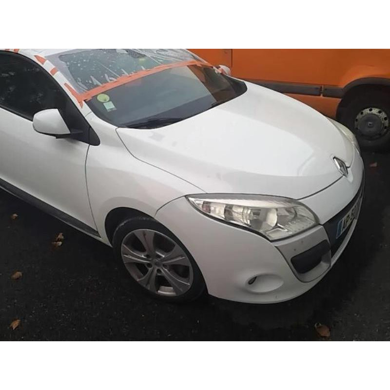 Boite a air RENAULT MEGANE 3 PHASE 1 COUPE d’occasion