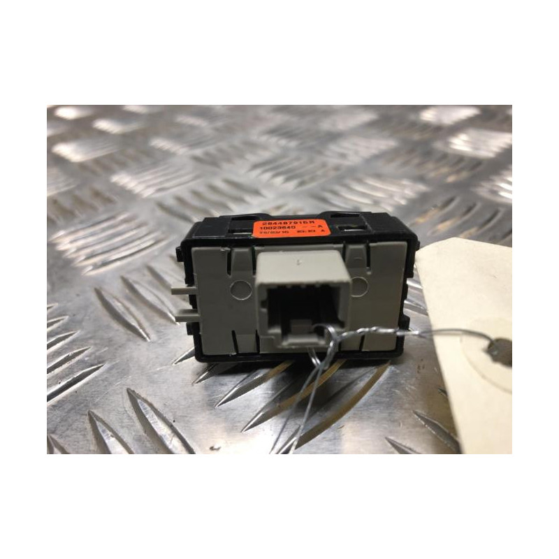 Bouton/Interrupteur DACIA DOKKER PHASE 1 d’occasion