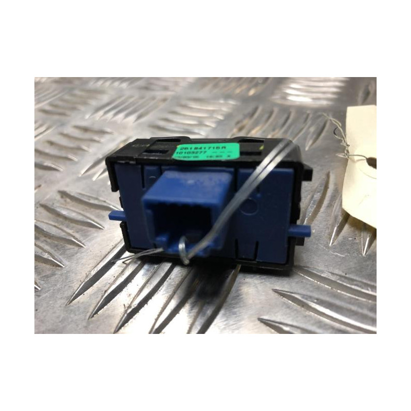 Bouton/Interrupteur DACIA DOKKER PHASE 1 d’occasion