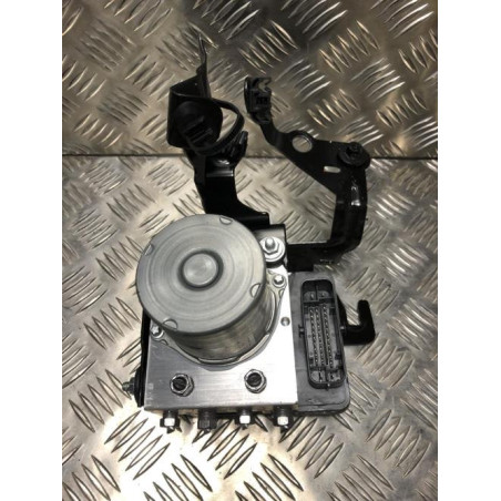 Bloc ABS (freins anti-blocage) RENAULT CAPTUR 2 d’occasion