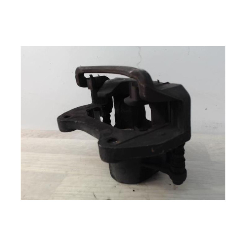 Etrier avant gauche (freinage) OPEL ASTRA J GTC d’occasion