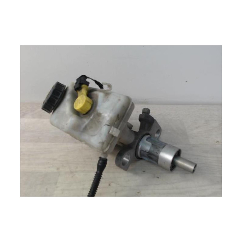Maitre cylindre (freinage) OPEL ASTRA J GTC d’occasion