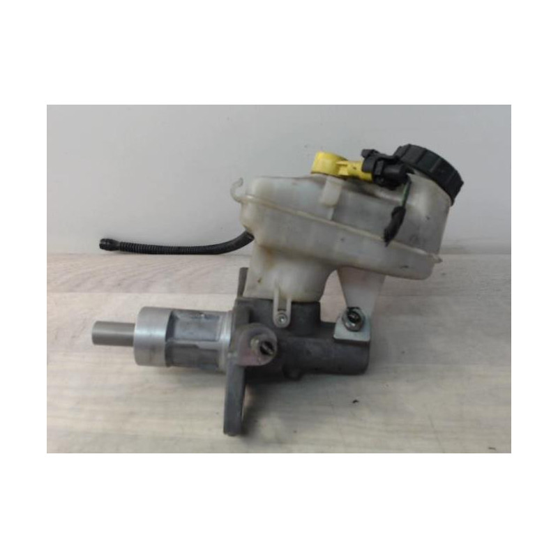 Maitre cylindre (freinage) OPEL ASTRA J GTC d’occasion