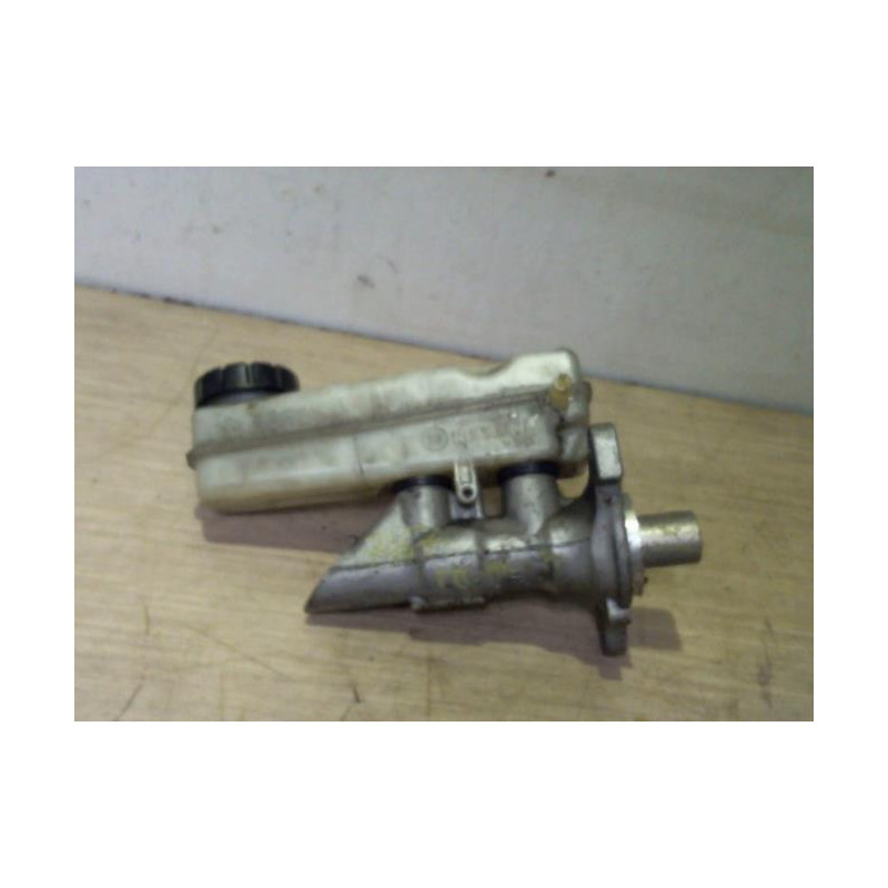 Maitre cylindre (freinage) RENAULT MEGANE 3 PHASE 1 COUPE d’occasion